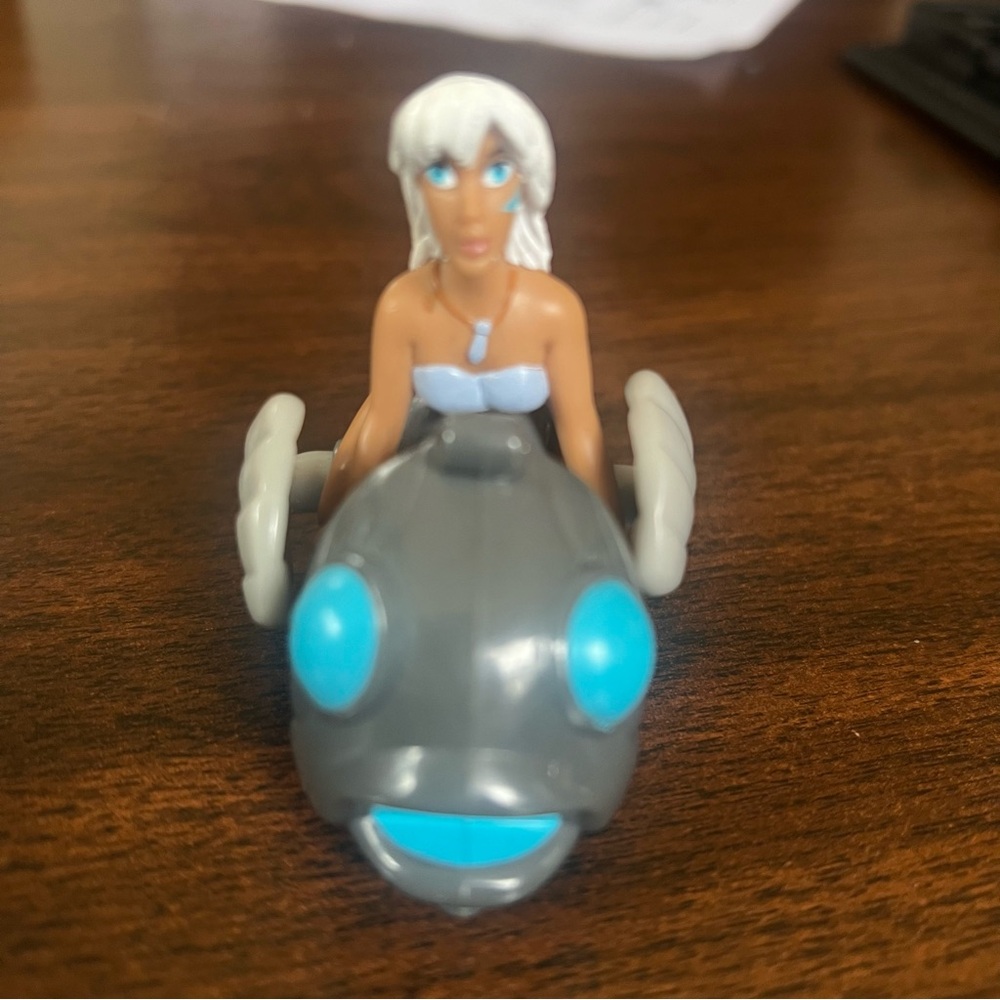 McDonald’s Princess Kida on Ketak toy 2001 Atlantis: The Lost Empire Vintage